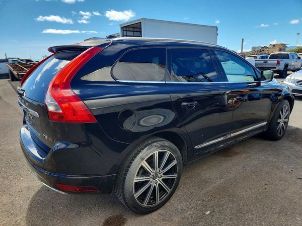 2016 VOLVO XC60