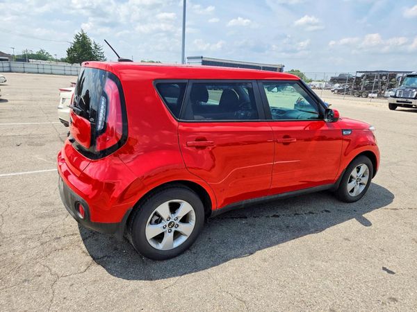 2019 KIA SOUL Base