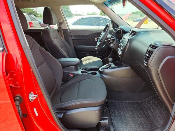 2019 KIA SOUL Base