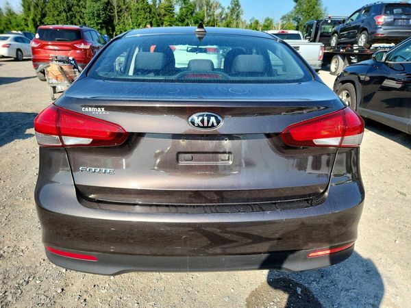 2018 KIA FORTE