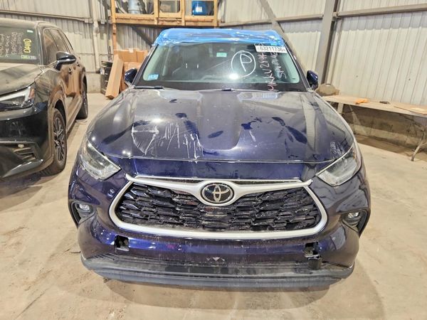 2021 TOYOTA HIGHLANDER