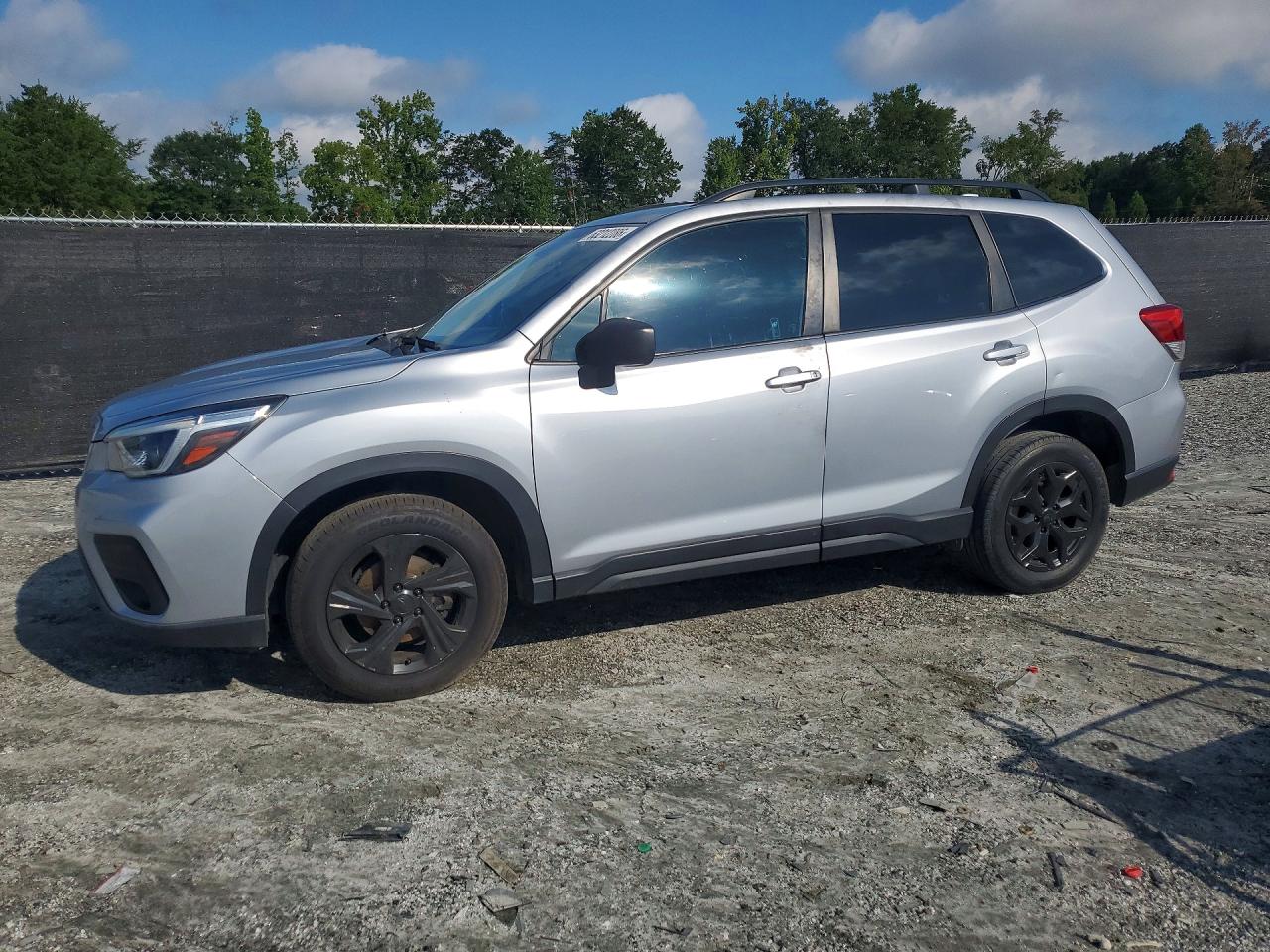2021 SUBARU FORESTER Base