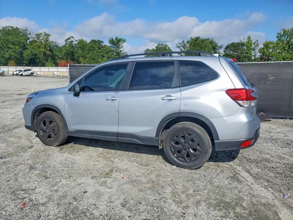 2021 SUBARU FORESTER Base