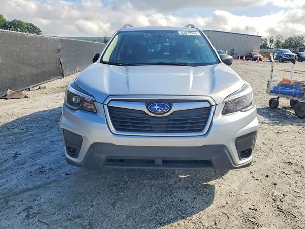 2021 SUBARU FORESTER Base