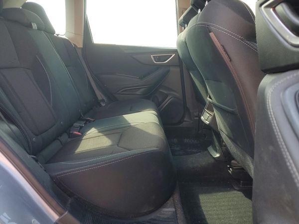 2021 SUBARU FORESTER Base