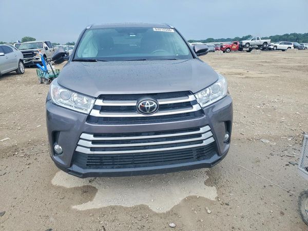 2019 TOYOTA HIGHLANDER SE/XLE
