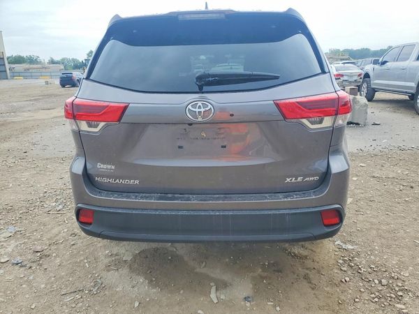 2019 TOYOTA HIGHLANDER SE/XLE