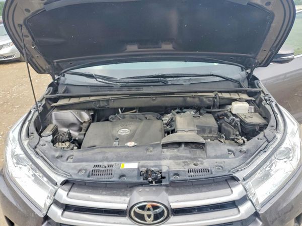 2019 TOYOTA HIGHLANDER SE/XLE