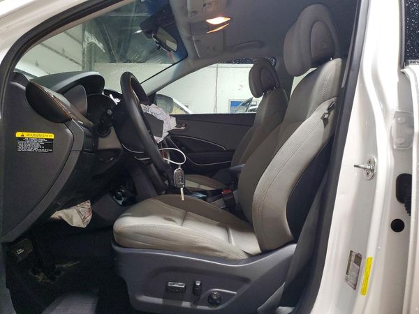 2017 HYUNDAI SANTA FE — DENT