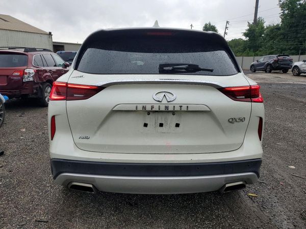 2021 INFINITI QX50 Luxe