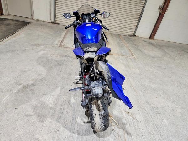 2025 YAMAHA YZFR7