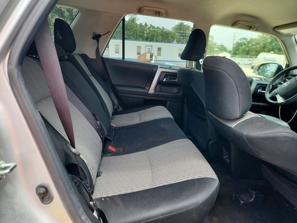 2023 TOYOTA 4RUNNER SR5