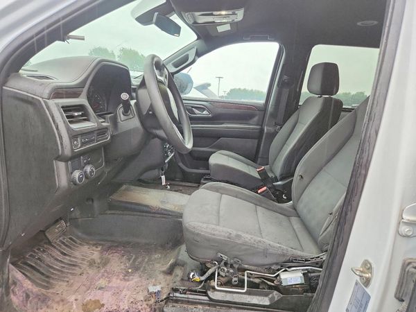 2022 CHEVROLET TAHOE FL — DENT