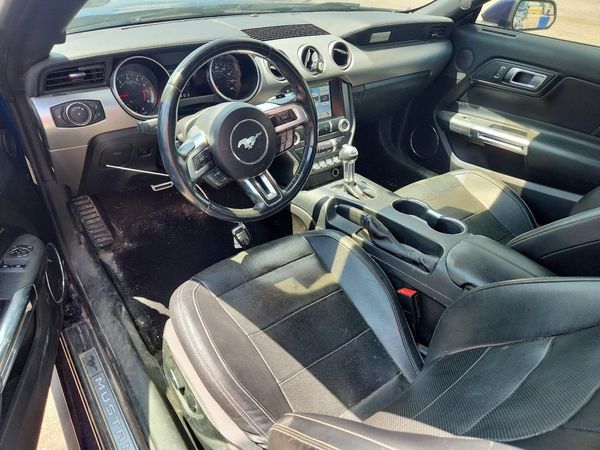 2019 FORD MUSTANG I4 Coupe