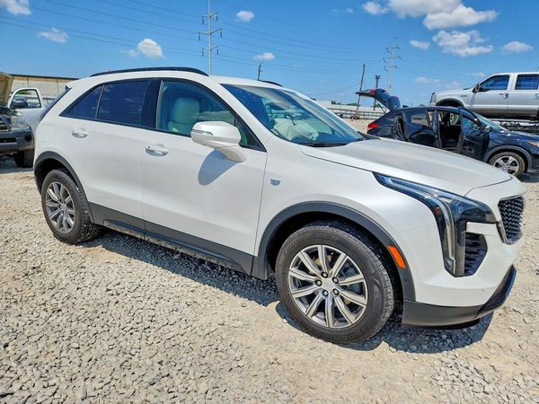 2022 CADILLAC XT4 Sport