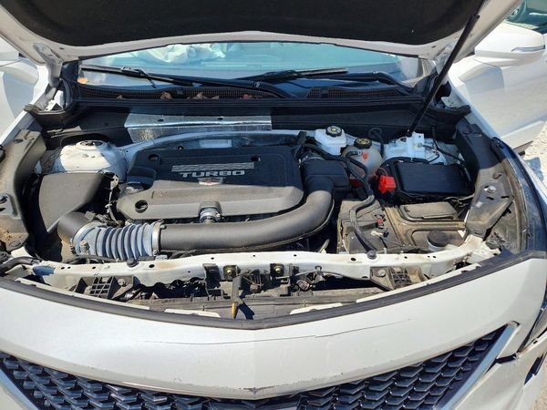 2022 CADILLAC XT4 Sport
