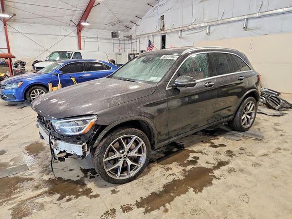 2020 MERCEDES-BENZ GLC