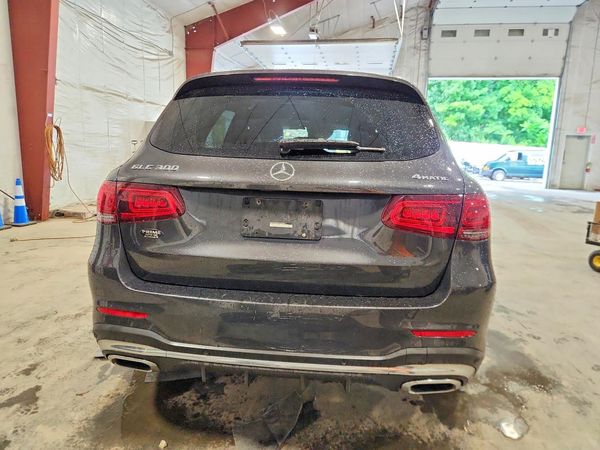 2020 MERCEDES-BENZ GLC