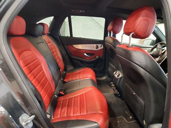 2020 MERCEDES-BENZ GLC