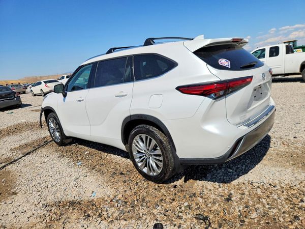 2023 TOYOTA HIGHLANDER