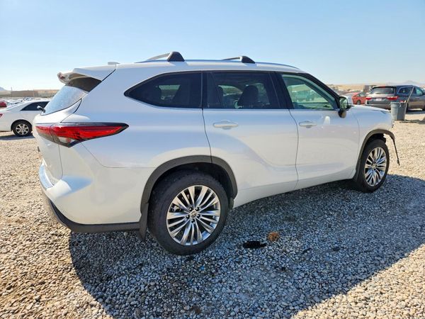 2023 TOYOTA HIGHLANDER