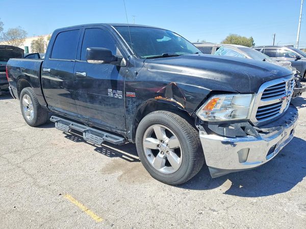 2014 RAM 1500 SLT