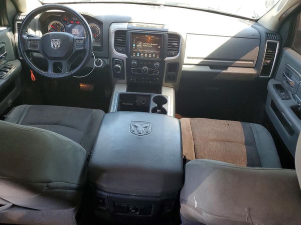 2014 RAM 1500 SLT