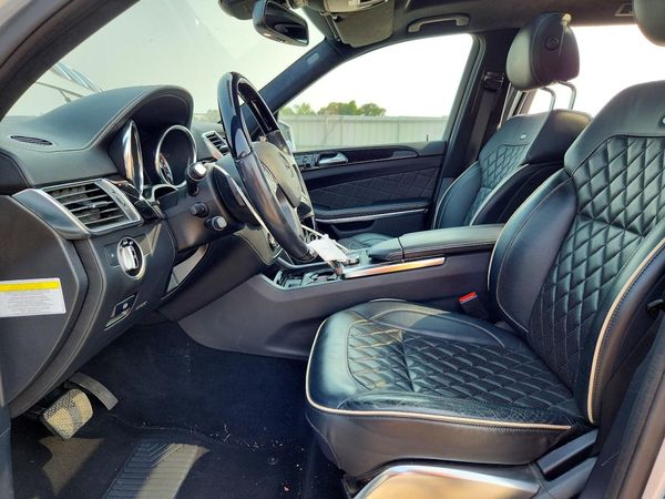 2014 MERCEDES-BENZ GL GL 550 4MATIC