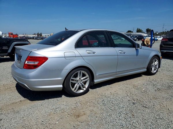2013 MERCEDES-BENZ C C250