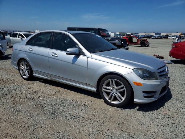 2013 MERCEDES-BENZ C C250