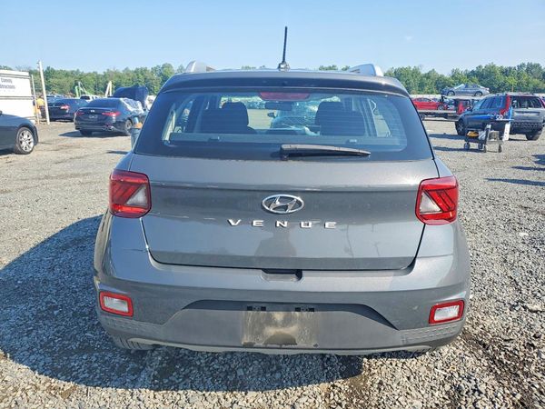 2023 HYUNDAI VENUE