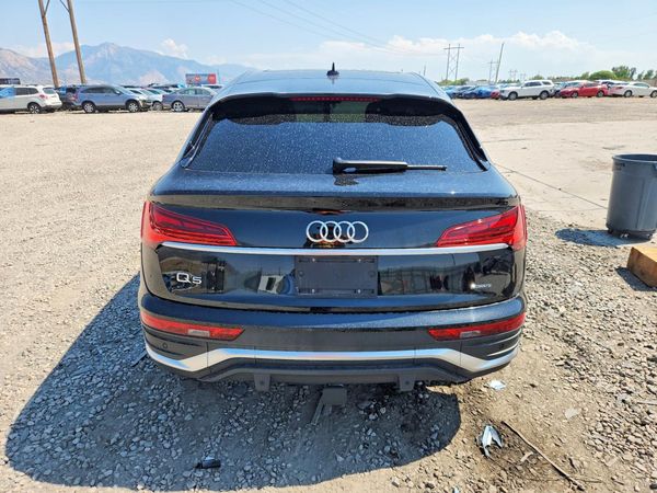 2023 AUDI Q5 S Line quattro Prestige