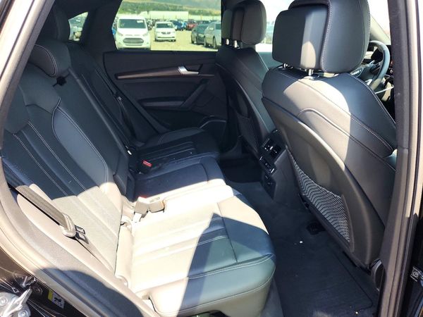 2023 AUDI Q5 S Line quattro Prestige