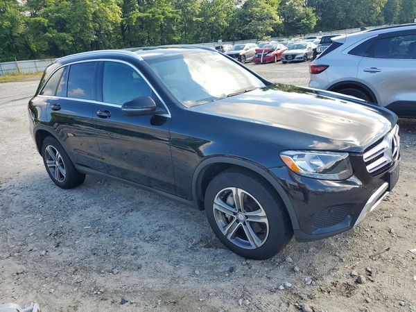 2017 MERCEDES-BENZ GLC GLC300 Base-4M