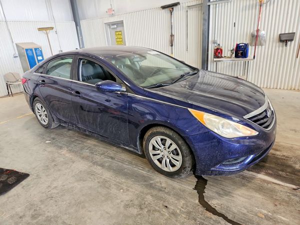 2012 HYUNDAI SONATA Middle-low level