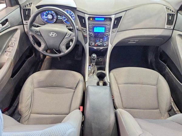 2012 HYUNDAI SONATA Middle-low level