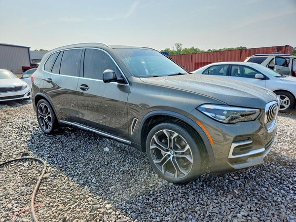 2022 BMW X5