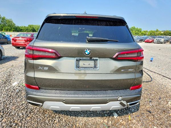 2022 BMW X5
