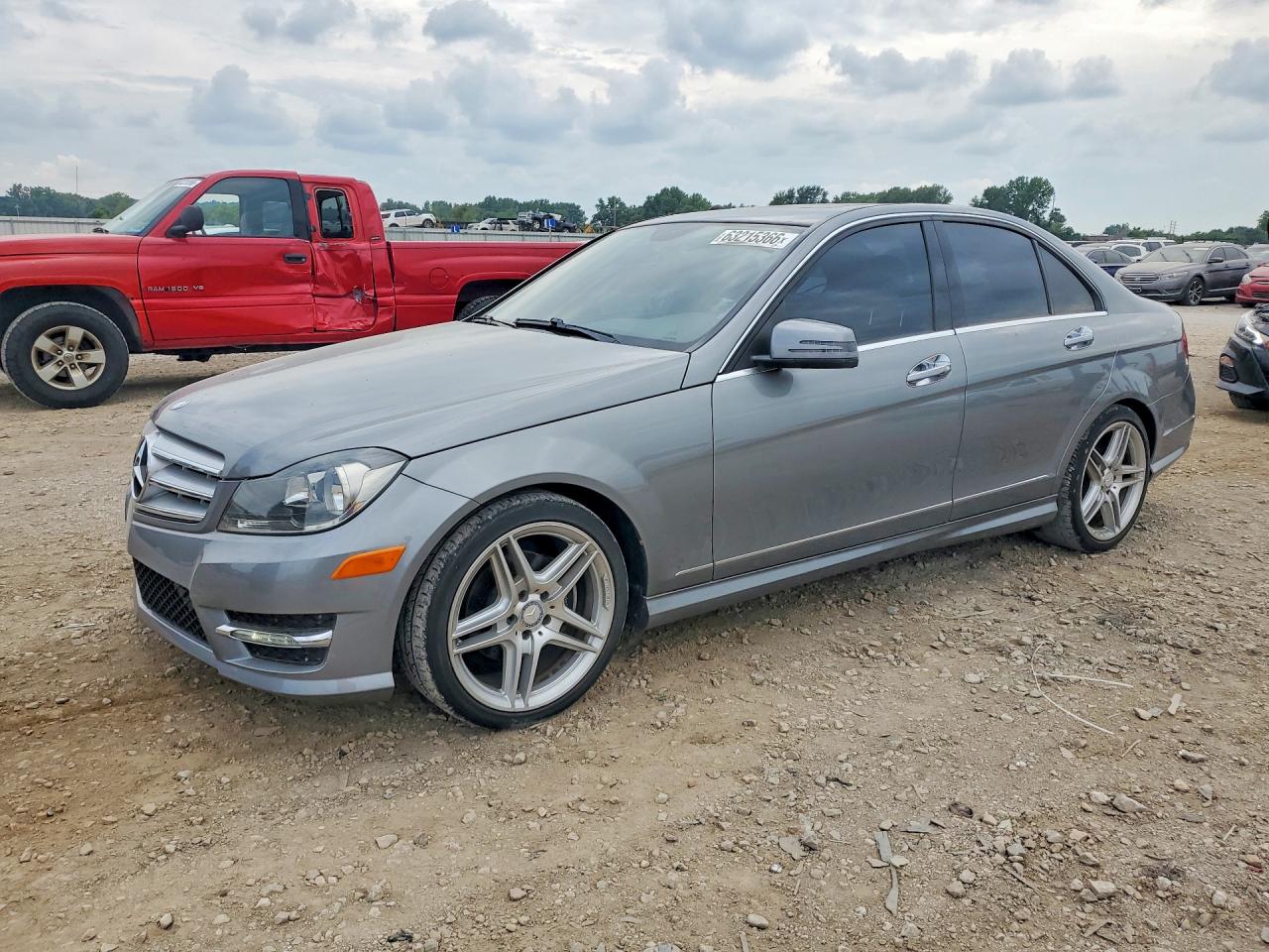 2013 MERCEDES-BENZ C C250