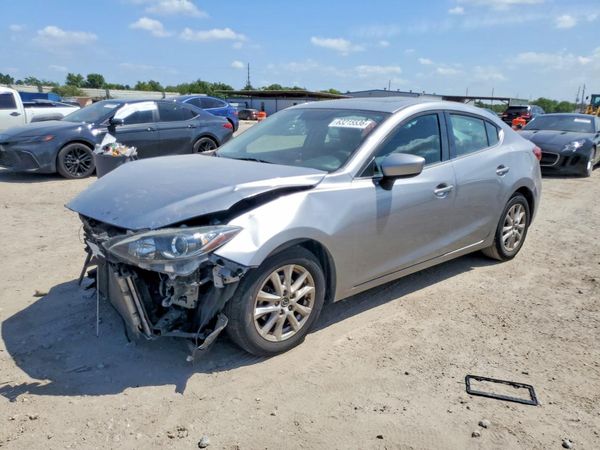 2016 MAZDA 3 SE