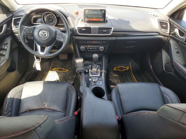2016 MAZDA 3 SE