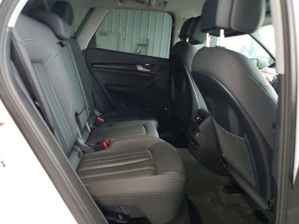 2022 AUDI Q5 S Line quattro Premium
