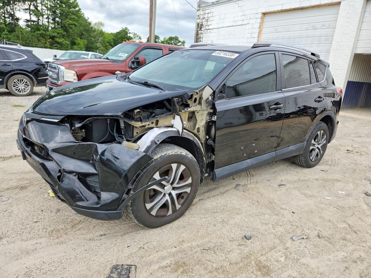 2017 TOYOTA RAV4 LE