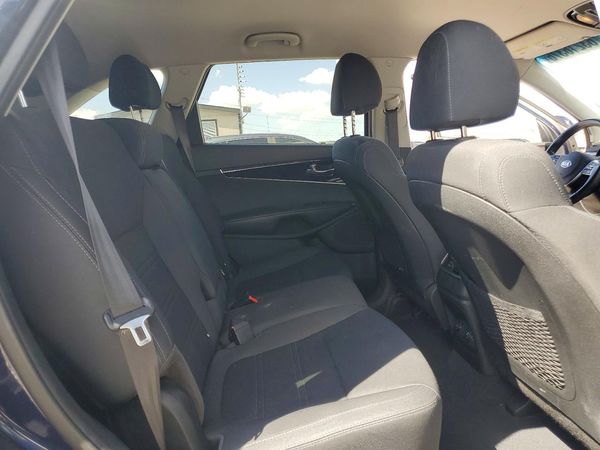 2020 KIA SORENTO L, LX, S