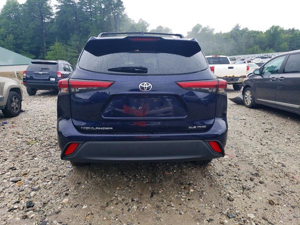 2022 TOYOTA HIGHLANDER