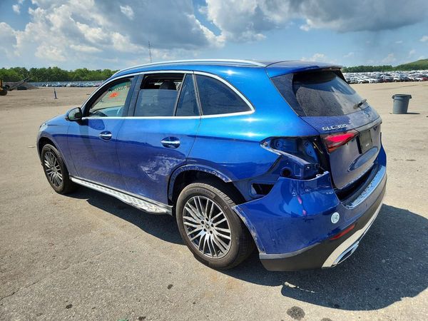 2023 MERCEDES-BENZ GLC GLC300 4MATIC