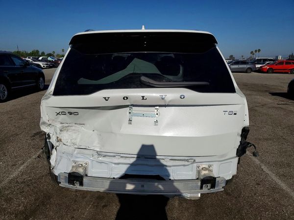 2025 VOLVO XC90 Ultra Bright