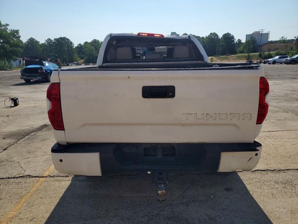 2015 TOYOTA TUNDRA Limited Grade
