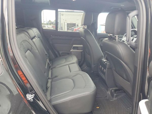 2024 LAND ROVER DEFENDER