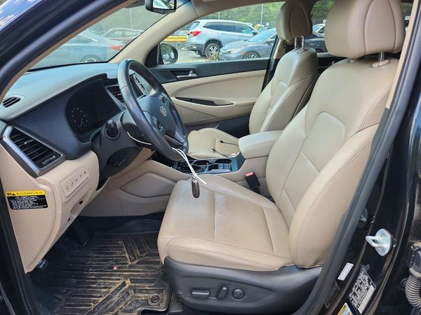 2017 HYUNDAI TUCSON